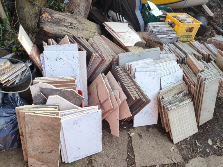 Free - ceramic tiles 