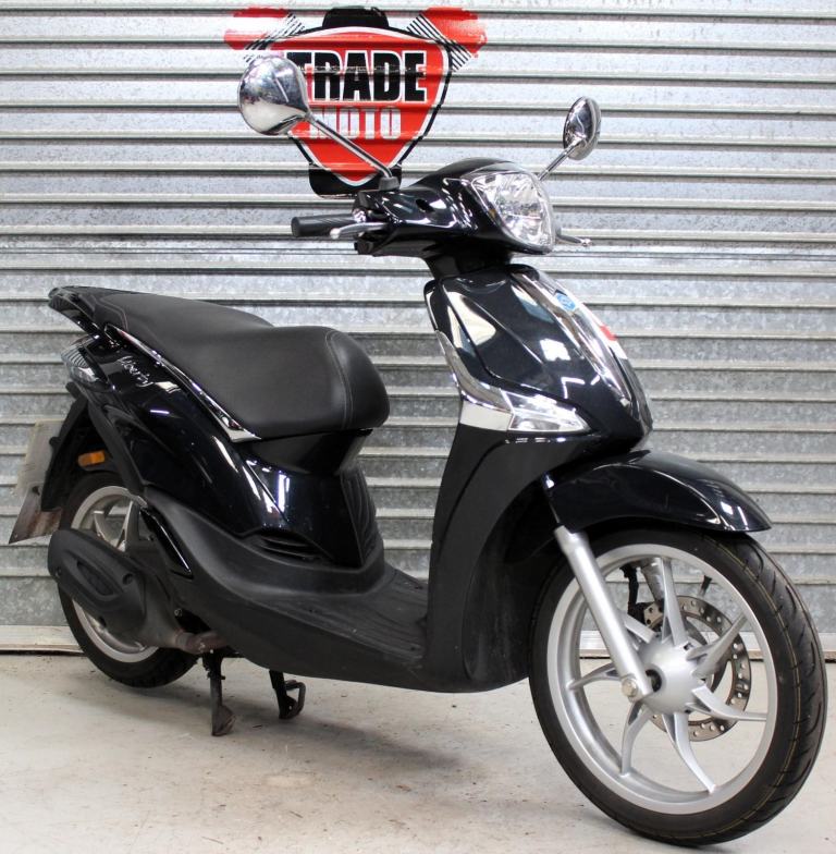 2024 74 PIAGGIO LIBERTY 50 MOPED SCOOTER 4000 MILES TRADE SALE NEW MOT LEARNER