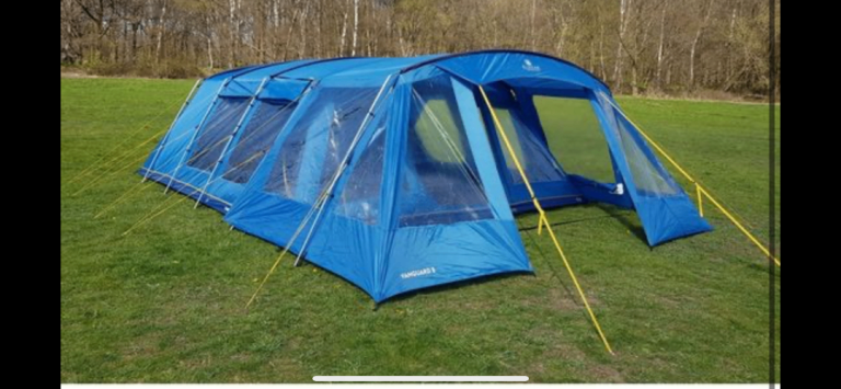 Hi-Gear Vanguard 8 Nightfall Tent – 8 Person, Good Condition