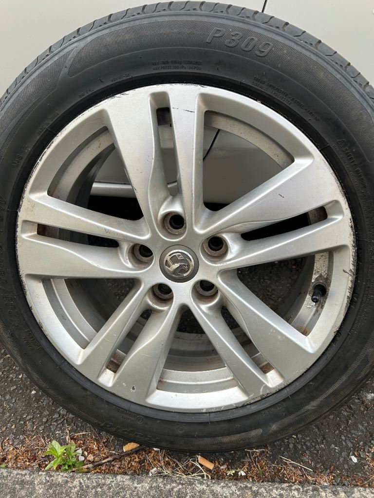 Vauxhall Astra 1.6 spare wheel. 205 55 R16