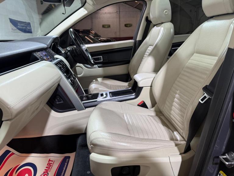 2017 Land Rover Discovery Sport 2.0 TD4 HSE Luxury Auto 4WD Euro 6 (s/s) 5dr ESTATE Diesel Automatic