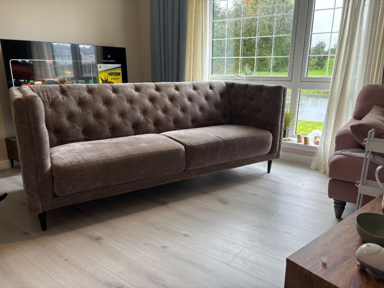 3-Seater Sofa – Excellent Condition
