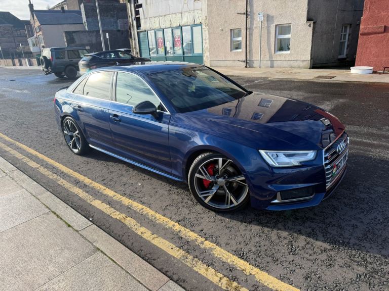 Audi, A4, Saloon, 2017, Semi-Auto, 1984 (cc), 4 doors