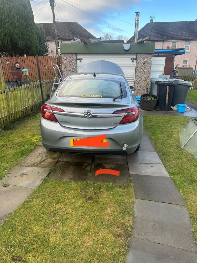 Vauxhall insignia breaking 