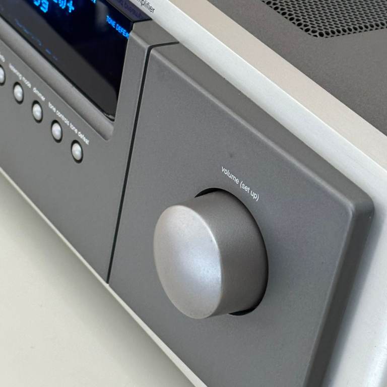 NAD Masters Series M15 HD - Pre Amplifier / Processor - 7.2 Channel - Titanium