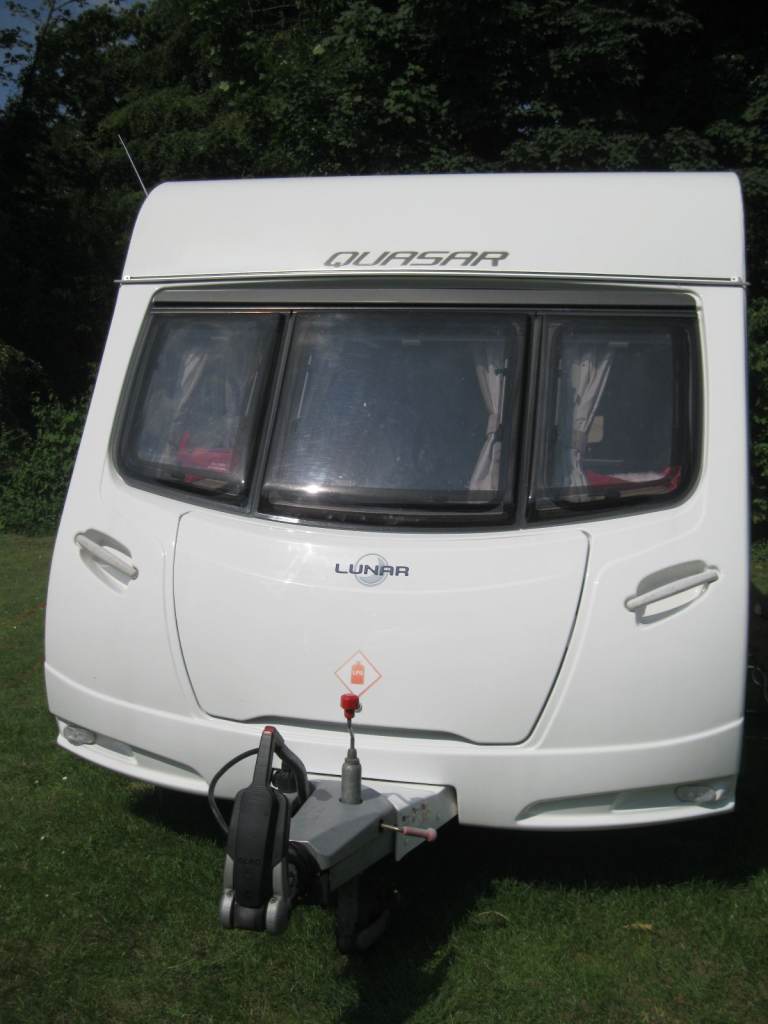 2012 Lunar Quasar 544 Fixed Bed