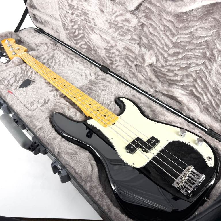 image for 2024 Fender American Professional II Precision Bass - Black - Trades