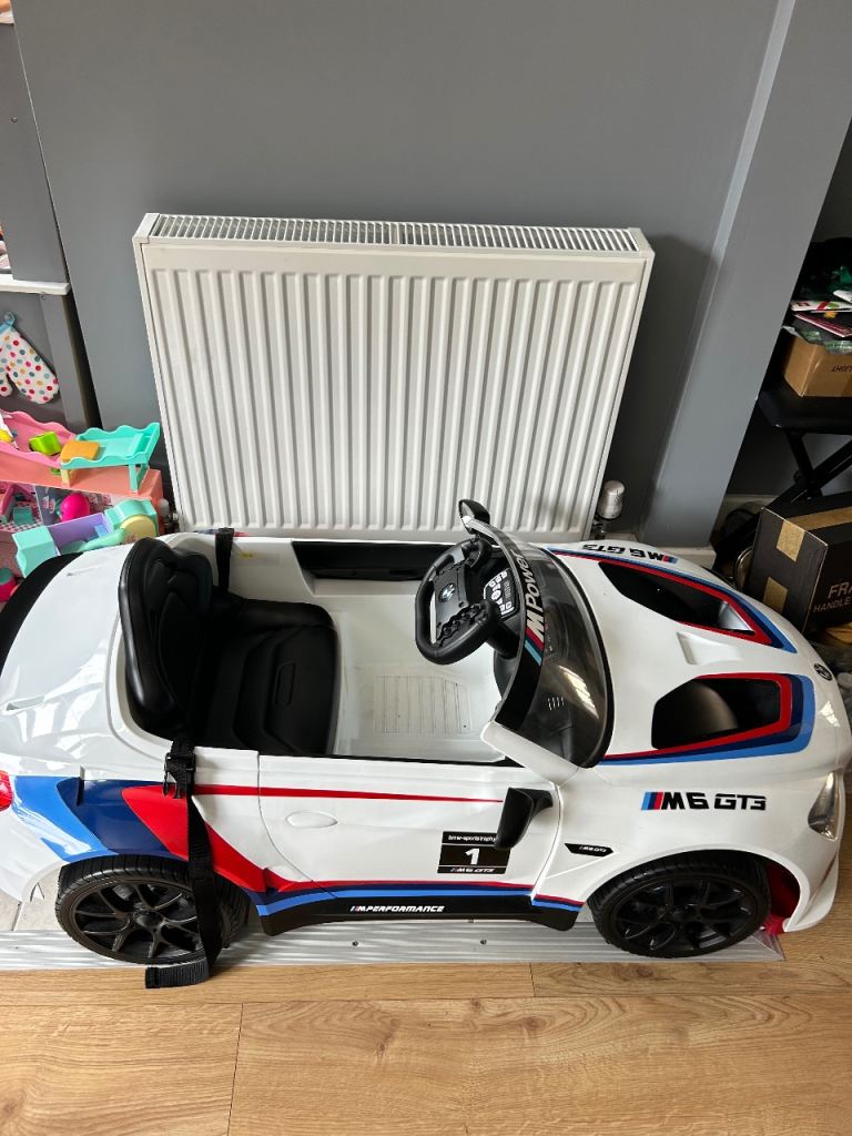 BMW M6 GT3 Ride-On Toy Car with Remote