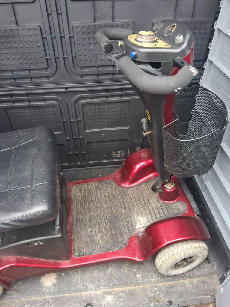 Mobility scooter / house clearing