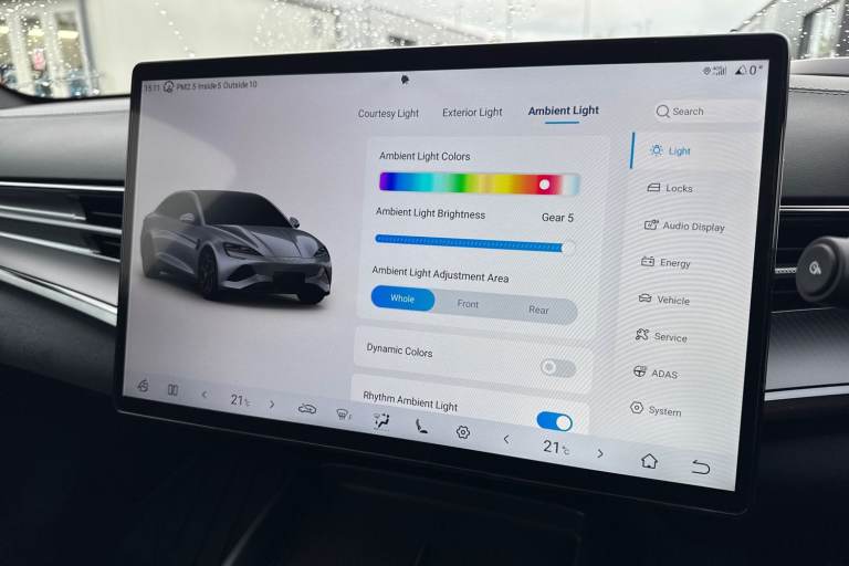 2025 BYD Seal 82.5kWh Excellence Auto AWD 4dr Saloon Automatic
