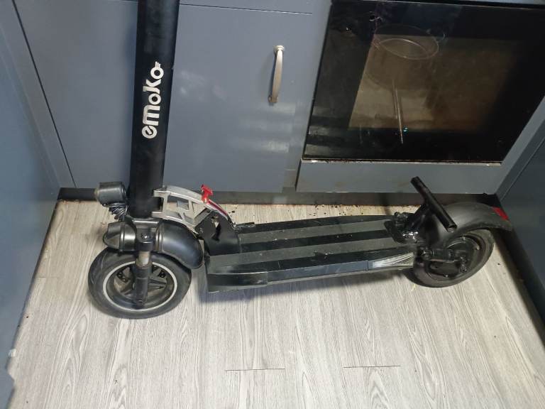 Adult electric scooter 