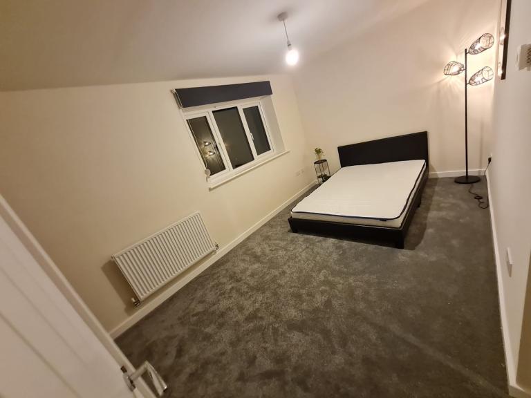Double room to rent in a new build.!