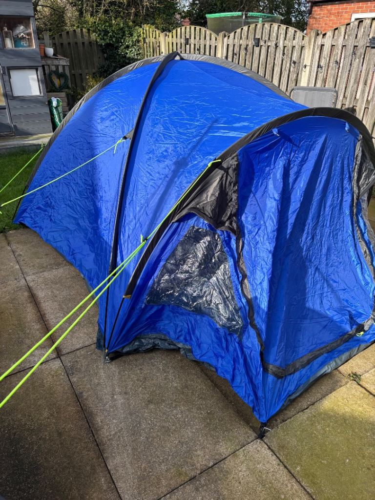 Eurohike cairns 3 DLX Tent Great Condition 3 Person Tent