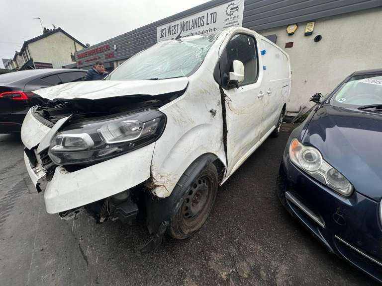 2020 VAUXHALL VIVARO L2H1 2900 SPORTIVE S/S LWB MK2 (K0) 1.5 DIESEL BREAKING FOR PARTS 