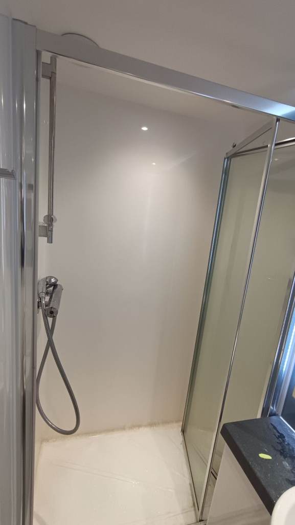 Single ensuite room available at Little Patrick Street Student Roost