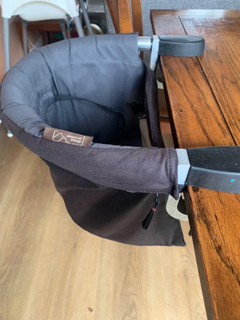 Baby travel dining seat