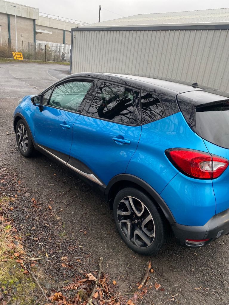 Renault, CAPTUR, Hatchback, 2014, Manual, 1461 (cc), 5 doors