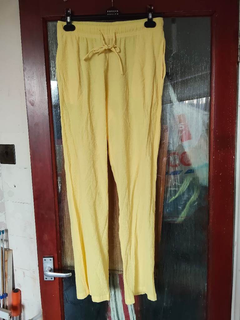 Trousers 