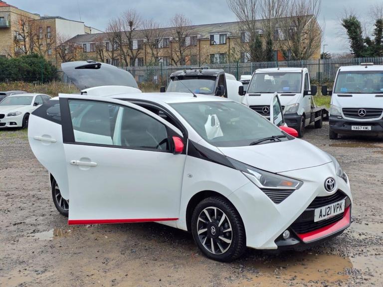 image for 2021 Toyota AYGO 1.0 VVT-i x-trend Hatchback 5dr Petrol x-shift Euro 6 (Safety Sense) (71 ps Hatc...