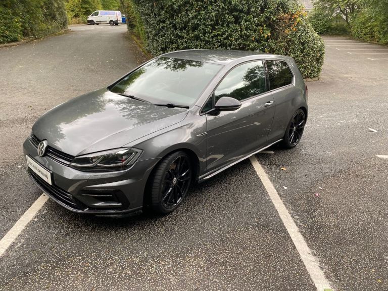 Volkswagen, GOLF, Hatchback, 2017, Semi-Auto, 1984 (cc), 3 doors