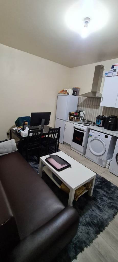 1 Bedroom Flat available in Knowle Road B28 