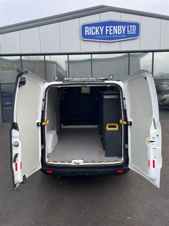 2020 Ford Transit Custom 2.0 300 EcoBlue Leader L2 H1 Euro 6 (s/s) 5dr Panel Van Diesel Manual