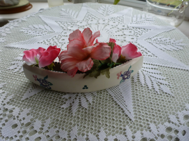  1950/60s Poole Pottery Curved Bud Vase