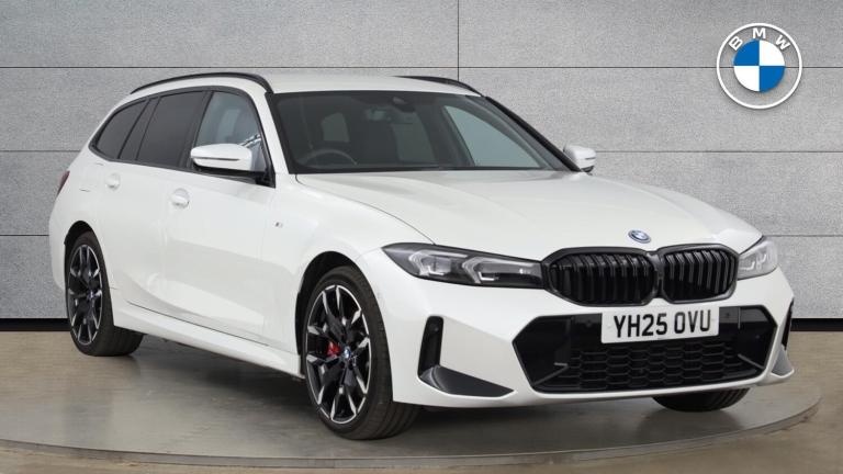 2025 BMW 3 Series 330e 22.3 kWh M Sport 5dr Step Auto Tech/Pro Pack Estate Estate Hybrid Automatic