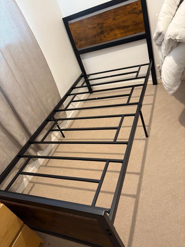 Single Size Metal Bed Frame Slat Support Bedstead Base w/ Headboard & Footboard