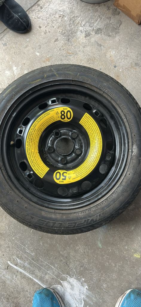 Audi Tyre and wheel - 185/55/15 