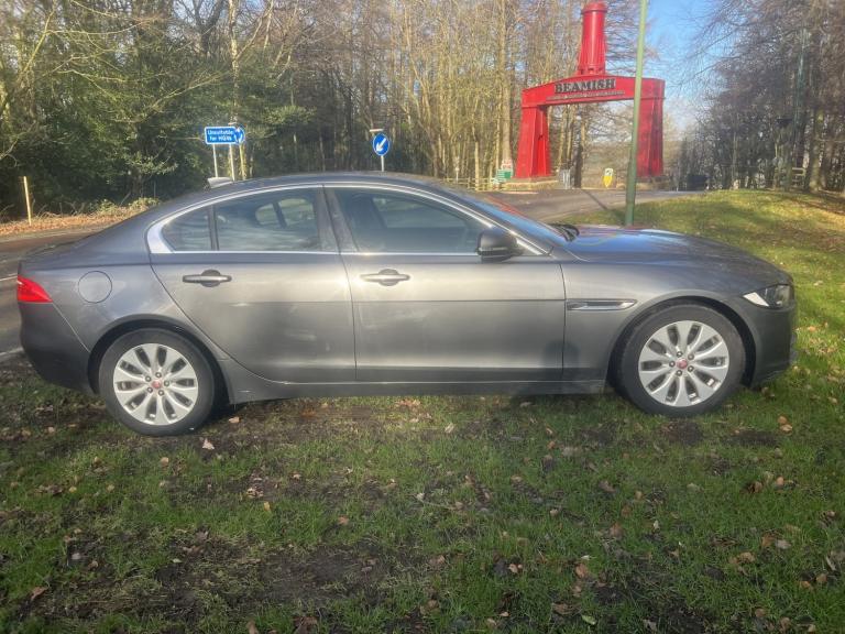 JAGUAR XE 2.0 d Prestige Grey Manual Diesel 2017