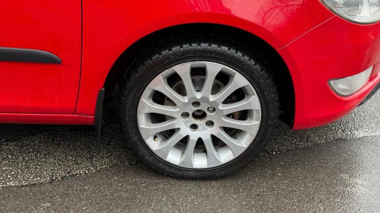 2011 Skoda Fabia 1.6 TDI CR Elegance 5dr ESTATE Diesel Manual