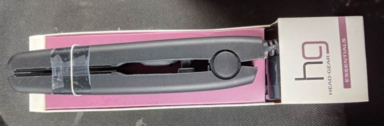 New portable pocket hair straightener