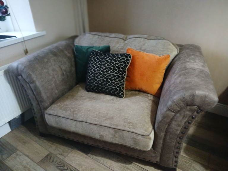 2 seater love seat and 3 seater 