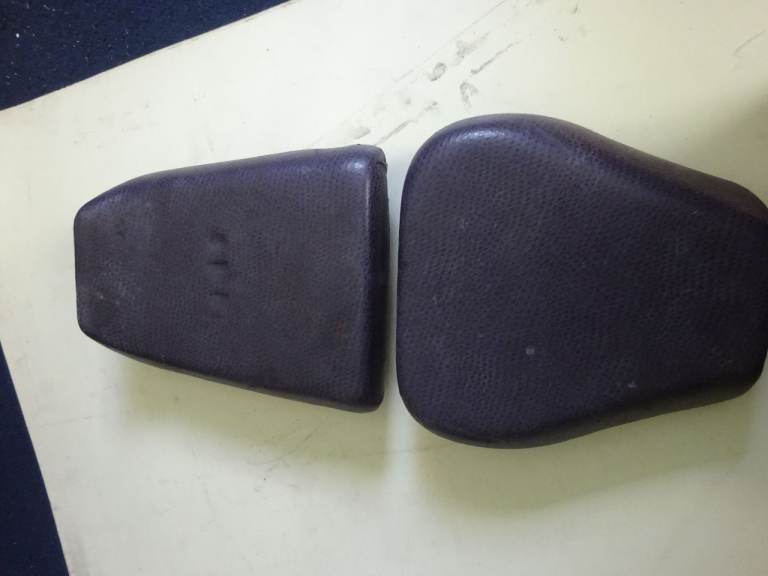 Pair of seats for Suzuki GSX S RAD