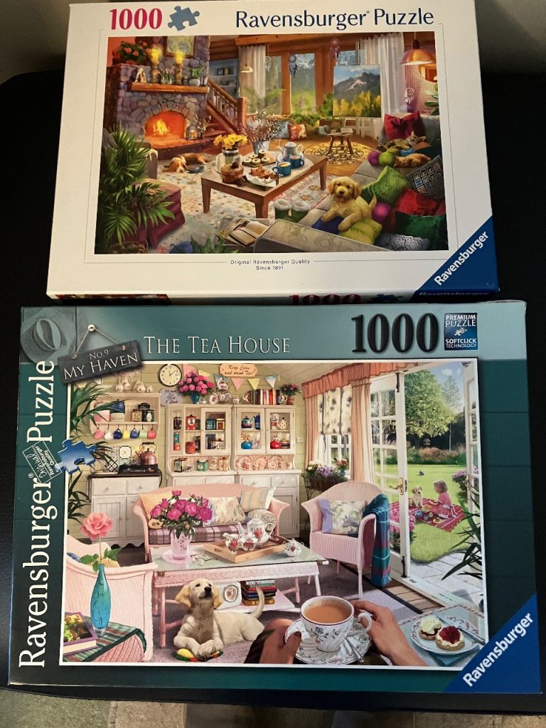 Set of 2 Ravensburger dog jigsaws 