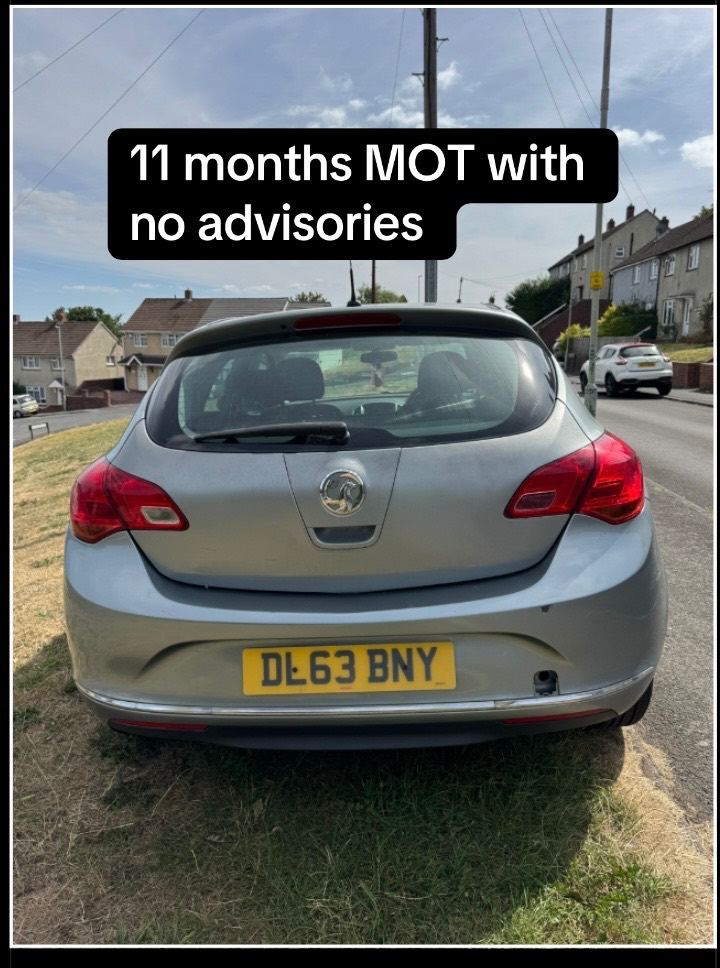 Vauxhall, ASTRA, Hatchback, 2013, Manual, 1598 (cc), 5 doors