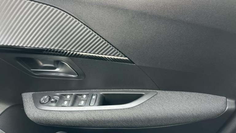 2025 Peugeot 208 1.2 PureTech Style Hatchback 5dr Petrol Manual Euro 6 (s/s) (100 ps) Manual Hatc...