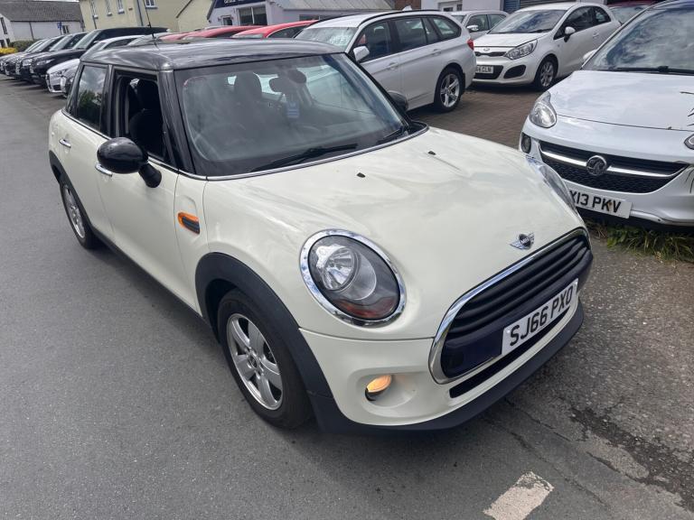 2016 MINI Hatch 1.5 Cooper D 5dr HATCHBACK Diesel Manual