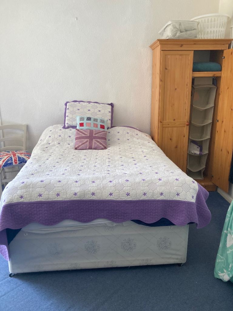 Beautiful Double bedroom 