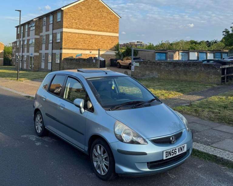 Honda Jazz | Sunroof | 65k miles 