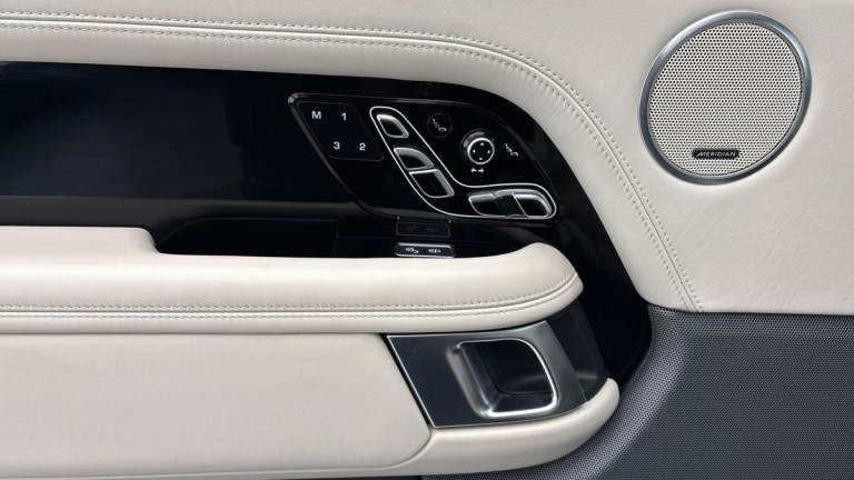 2020 Land Rover Range Rover 5.0 P525 V8 GPF Autobiography SUV 5dr Petrol Auto 4WD Euro 6 (s/s) (5...