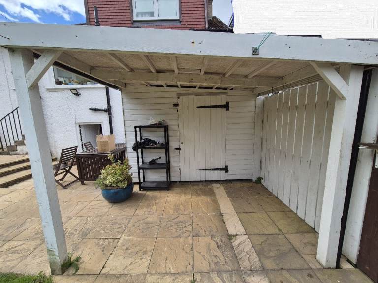 PENT SHED for sale 9ft x 9ft floor space (2.75m x 2.75m) 7ft tall ( 2.16m)