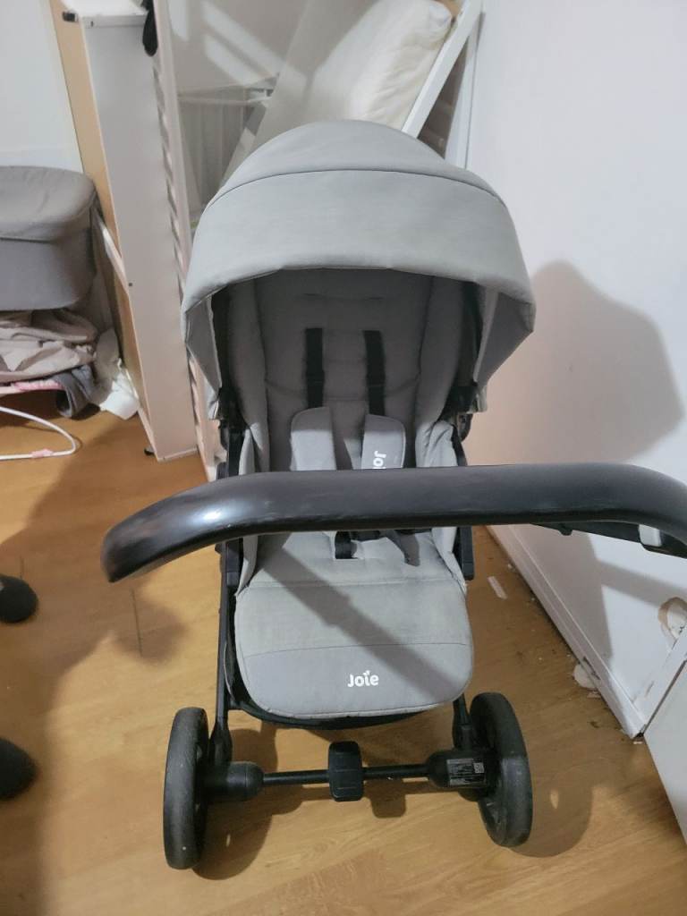 Pram and push chair