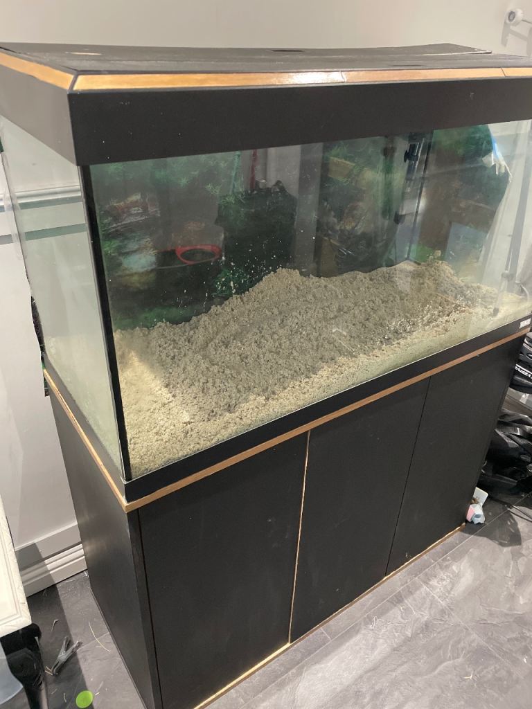 Fluval fish tank 