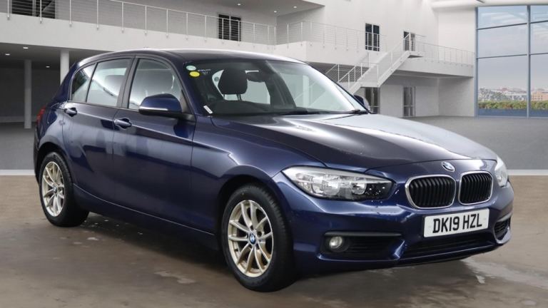 2019 BMW 1 Series 118d SE 5dr [Nav/Servotronic], Euro 6 HATCHBACK Diesel Manual
