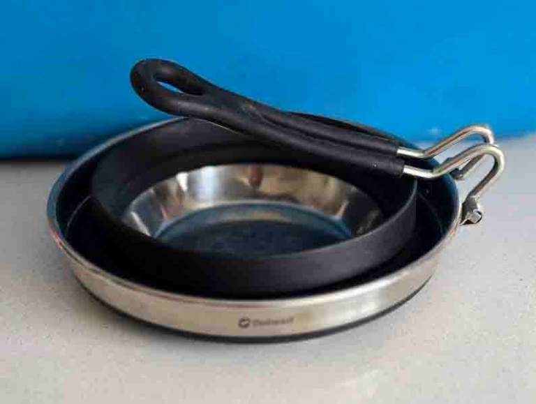 2 Outwell collapsible saucepans.