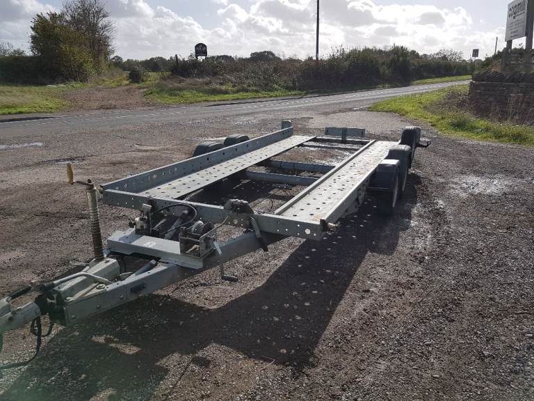 Woodford  tilt bed car trailer stt080 twin wheel