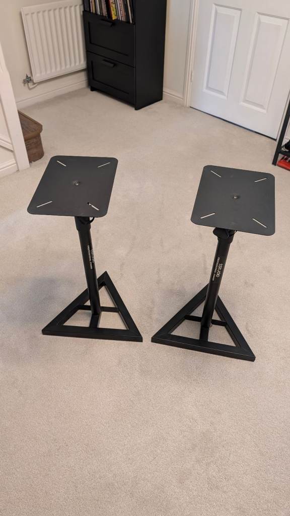 Studio Monitor Speaker Stands (pair) height adjustable
