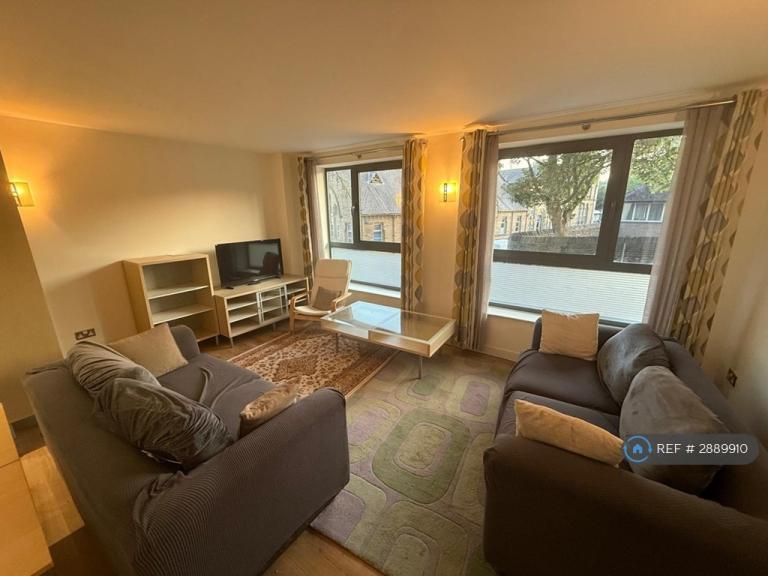 2 bedroom flat in West One Aspect, Sheffield, S3 (2 bed) (#2889910)
